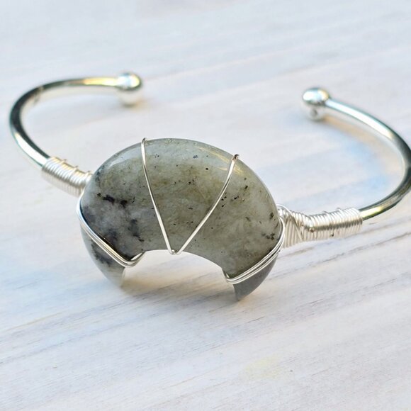 Labradorite Moon Wire Wrap Bracelet w/ 925 Silver Over Copper – Adjustable – NWT - Picture 9 of 13